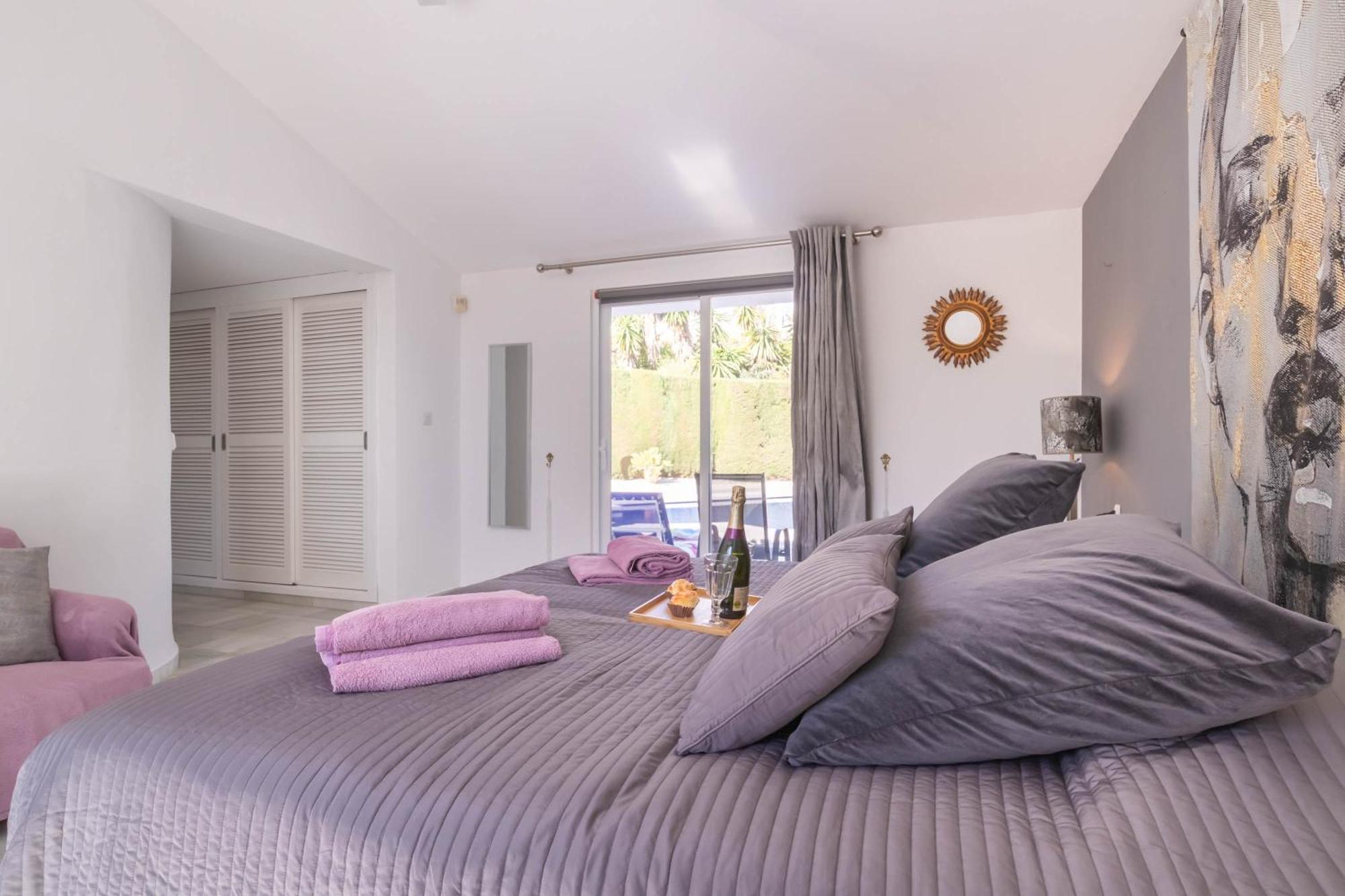 בנאלמדנה Pool Villa Rancho Domingo Family Friendly - Happy Rentals מראה חיצוני תמונה